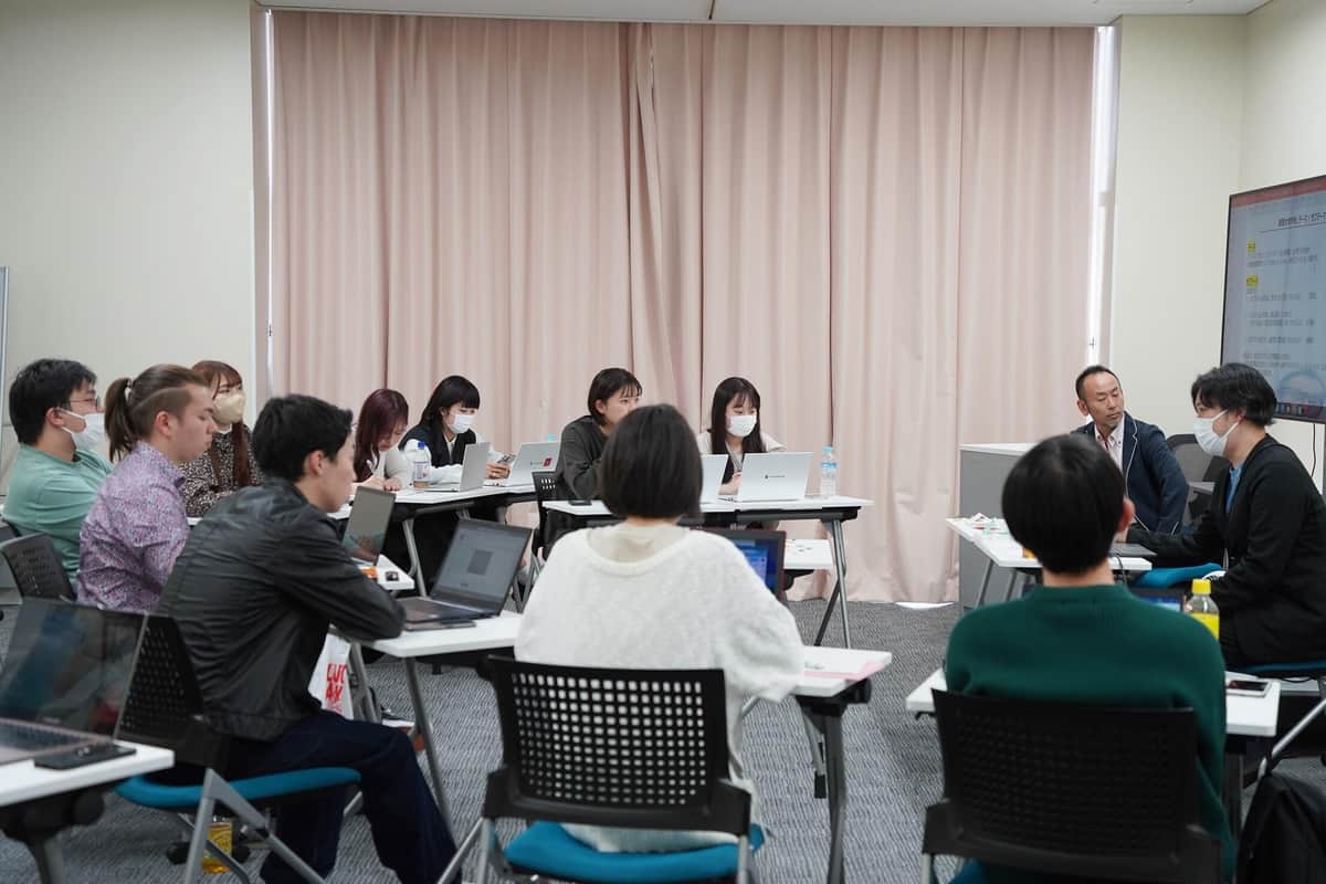 課題解決演習(PBL)を通じて、「課題を解決する力」を養う